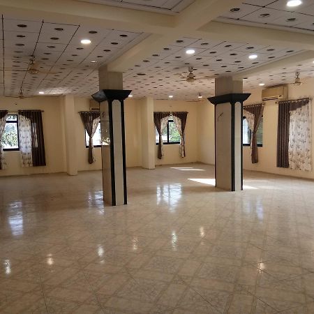 Grand Galaxy Hotel Krishna Nashik Luaran gambar