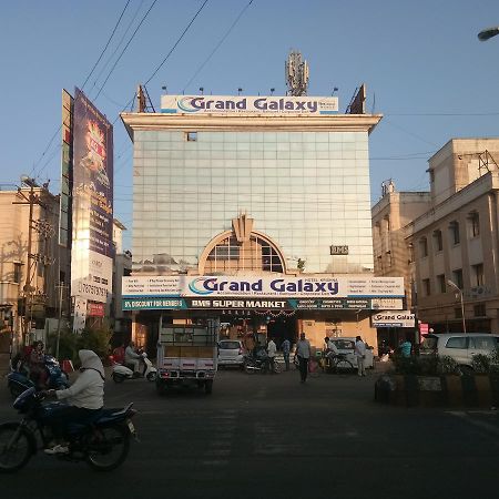 Grand Galaxy Hotel Krishna Nashik Luaran gambar
