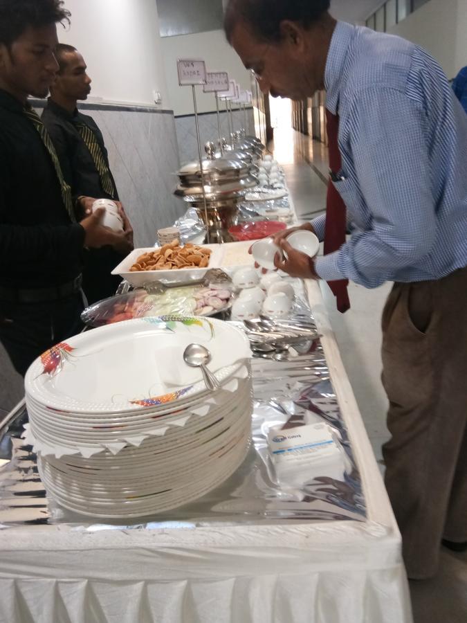 Grand Galaxy Hotel Krishna Nashik Luaran gambar