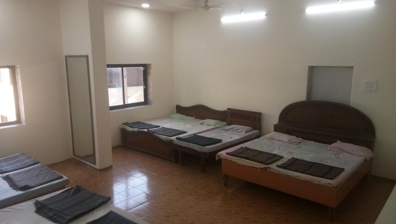 Grand Galaxy Hotel Krishna Nashik Luaran gambar