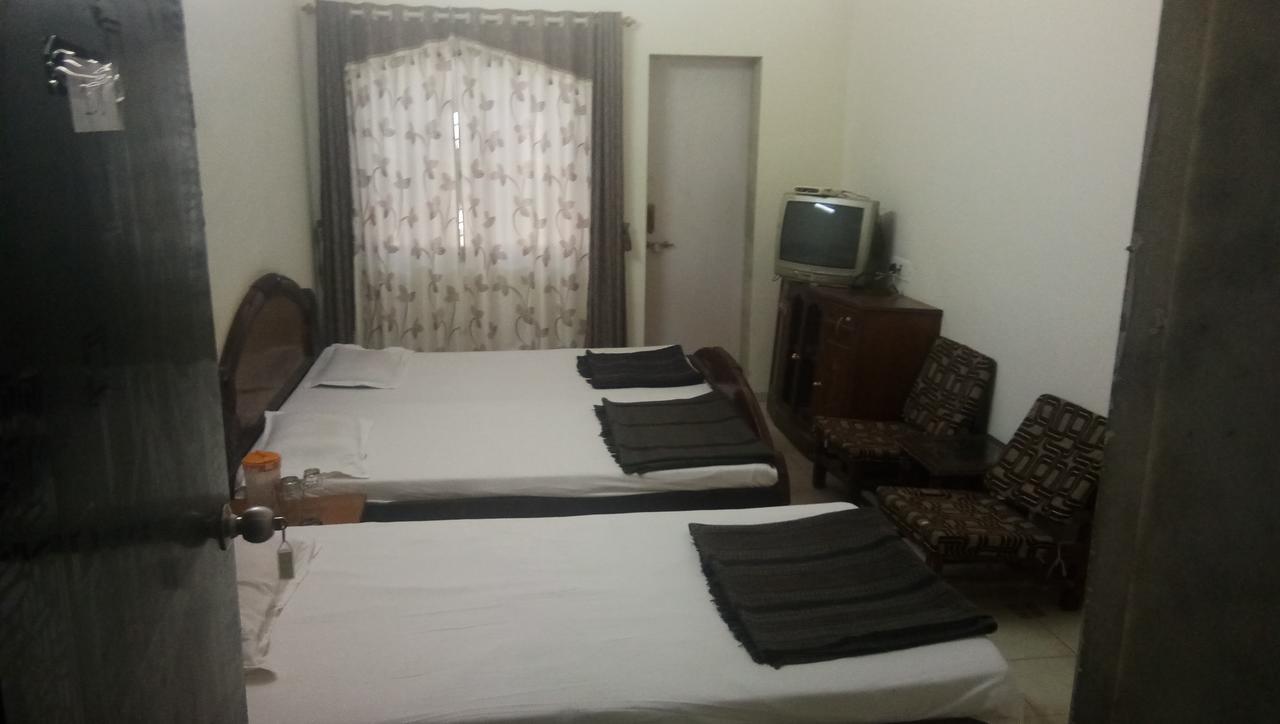 Grand Galaxy Hotel Krishna Nashik Luaran gambar